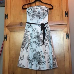 Strapless midi dress